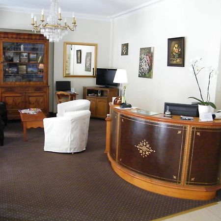 Balzac Hotel Fougères Eksteriør billede